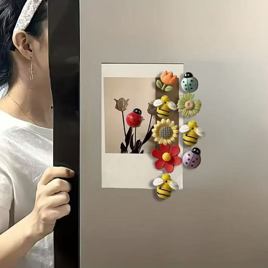Resin bee flower refrigerator magnets, cute kitchen decor