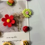 Resin bee and flower fridge magnet set, 3D garden collection