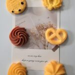 Resin cookie fridge magnet set, realistic dessert designs