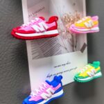 Resin sneaker-shaped fridge magnets, collectible shoe set