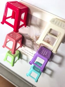 Resin miniature stool fridge magnets, novelty 3D collectible set